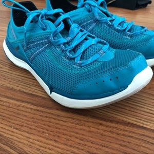 Teva Women’s sneakers